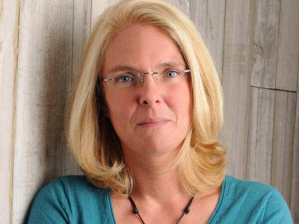 Autorin Sandra D�nschede