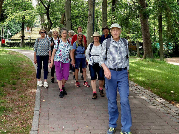 Der Seniorenbeirat: Wandern im Kurpark